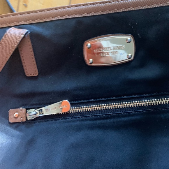 Michael kors nylon tote bag - Picture 3 of 8
